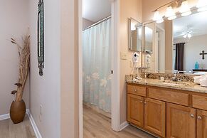 Phoenix Iv 4125 3 Bedroom Condo by Redawning