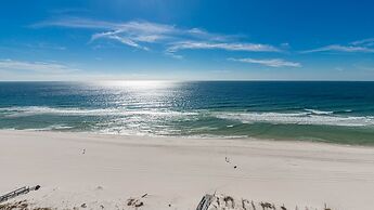 Phoenix Iv 4125 3 Bedroom Condo by Redawning