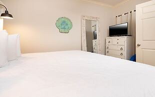 Phoenix On The Bay 1414 2 Bedroom Condo by Redawning