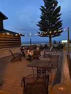 Mountain Vista Hotel