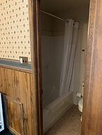 Ponderosa Lodge