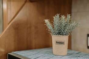 Estell s Sweet Luxury House