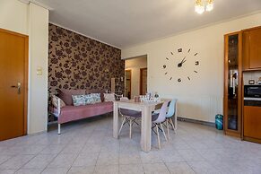 Estell s Sweet Luxury House