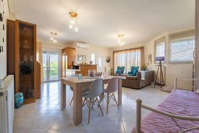 Estell s Sweet Luxury House