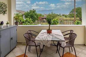 Estell s Sweet Luxury House