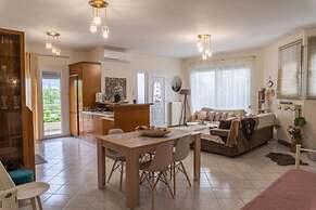 Estell s Sweet Luxury House