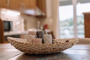 Estell s Sweet Luxury House