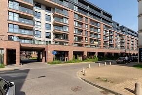 Exquisite Zablocie by Renters Prestige