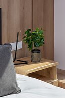 Exquisite Zablocie by Renters Prestige