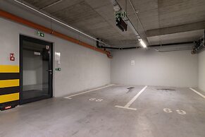 Exquisite Zablocie by Renters Prestige