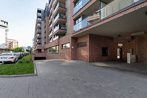 Exquisite Zablocie by Renters Prestige