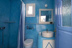 Amphitheater Cave Houses