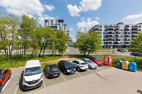 Lopianowa Apartment Warsaw by Renters