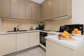 Albatross Towers Apartments by Renters