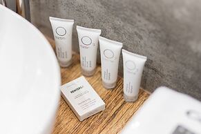 Skwer Kościuszki Apartment by Renters