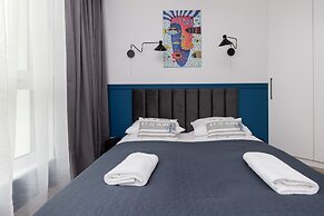 Apartment Redlowo & 2 Bedroom by Renters