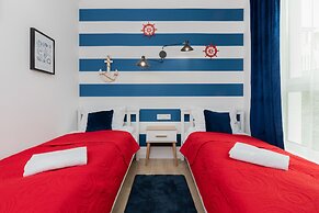 Apartment Redlowo & 2 Bedroom by Renters