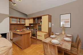 Spacious Apartment Ursynow by Renters