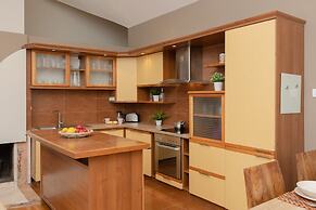 Spacious Apartment Ursynow by Renters