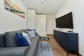 Bright Studio Krynicka by Renters