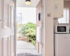 Medway Luxury Retreat Free Parking Free Wi-fi