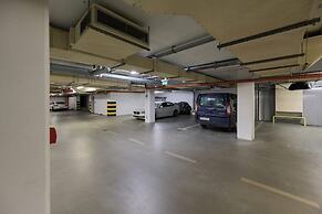 Odra Tower Apartment Wrocław by Renters