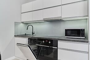 Odra Tower Apartment Wrocław by Renters