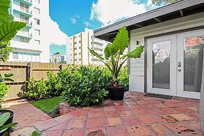 Roami at Downtown Retreat