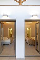 Lichnos Luxury Suites Stoa