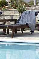 Lichnos Luxury Suites Stoa