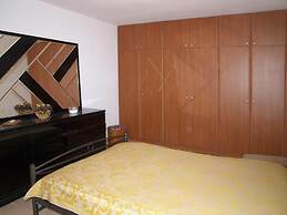 Nikolaou Apartments Upper Floor