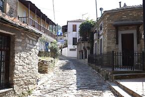 Nikolaou Apartments Upper Floor