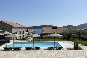 Lichnos Luxury Suite