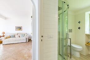 Villa Delle Ninfeee by Napoliapartments