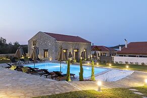 Lichnos Luxury Maisonette 2