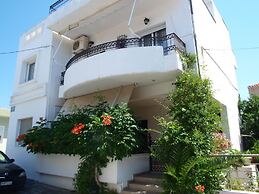 Amaryllis Apartment in Volos