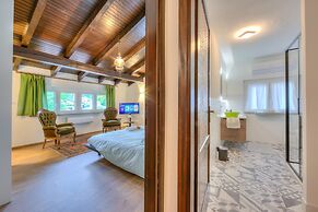 Residenza La Lanterna Pool and Relax