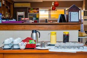 Midindi Hotel & Conference Center