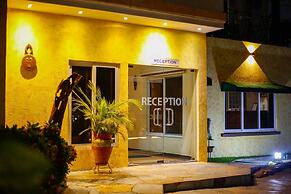 Midindi Hotel & Conference Center