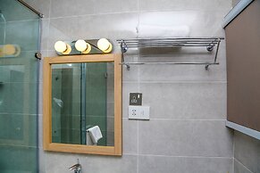 Midindi Hotel & Conference Center