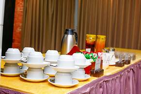 Midindi Hotel & Conference Center