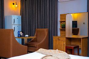 Midindi Hotel & Conference Center