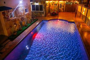 Midindi Hotel & Conference Center