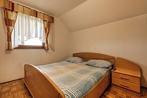 Vineyard Cottage Ucman