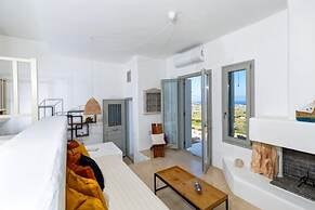 Thita Estate Suite With Private Pool