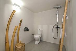 Rock Villas Santorini - Villa Legend Castle View Jacuzzi 130 sq m up t