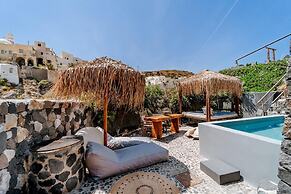 Rock Villas Santorini - Villa Legend Castle View Jacuzzi 130 sq m up t
