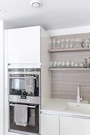 Modern 2BD Flat With a Balcony - Wandsworth