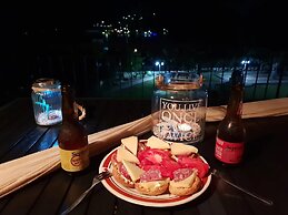 A Beautiful Sea-side Penthouse
