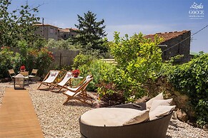 Villa Rococo - Luxury Period Villa With Pool and sea Views